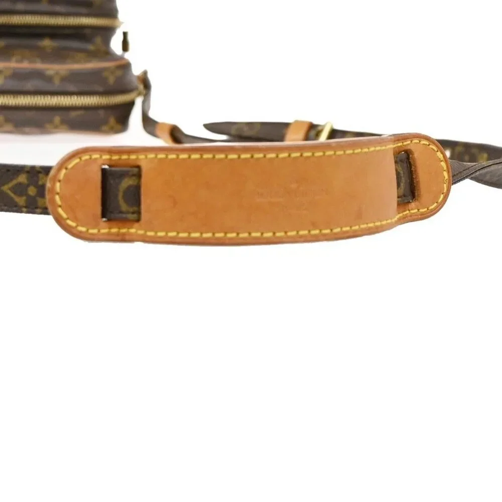 LOUIS VUITTON Amazon Crossbody Shoulder Bag Monogram Leather BN M45236 14ZA033